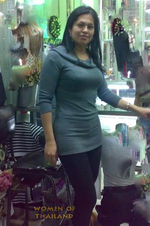 157703 - Andrea Age: 50 - Colombia