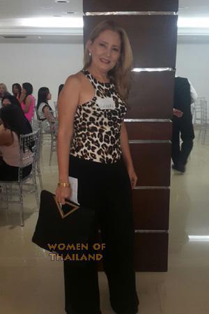 159210 - Gisela Age: 50 - Colombia
