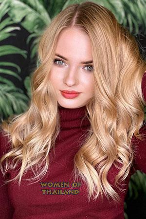 171171 - Tatyana Age: 33 - Russia