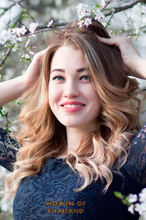 179712 - Yulia Age: 28 - Ukraine