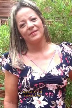 180089 - Sandra Age: 50 - Colombia