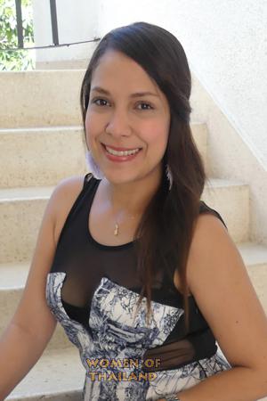 183079 - Leidy Age: 37 - Colombia