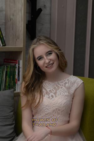 185517 - Anastasia Age: 27 - Ukraine