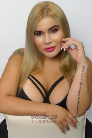 186566 - Marlin Age: 32 - Colombia