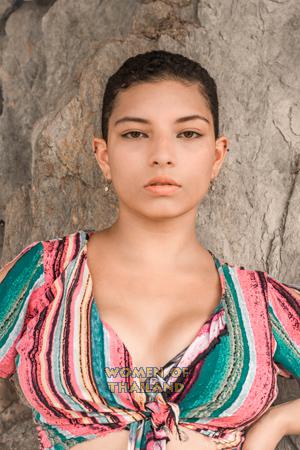 189226 - Angela Age: 24 - Colombia