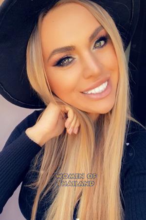 196736 - Ilona Age: 33 - Ukraine