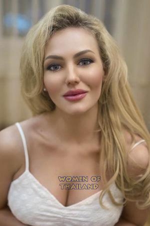 199807 - Anastasiya Age: 32 - Ukraine