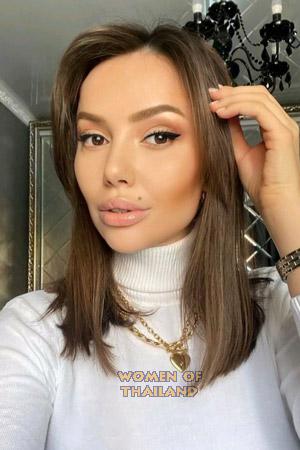 200782 - Elvira Age: 33 - Russia