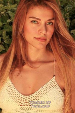 200975 - Yirina Age: 37 - Colombia