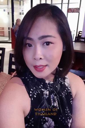 202060 - Chonlada Age: 46 - Thailand