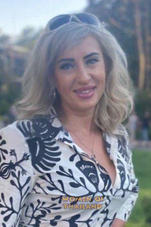 204334 - Lesya Age: 49 - Ukraine