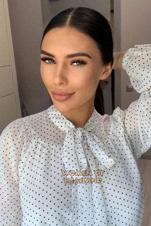 204679 - Adelya Age: 27 - Russia