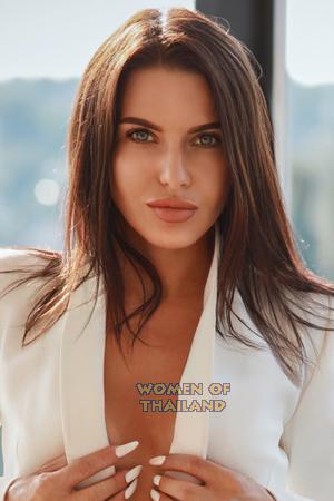 204687 - Evgenia Age: 29 - Ukraine