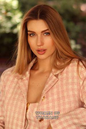 205003 - Yana Age: 28 - Spain