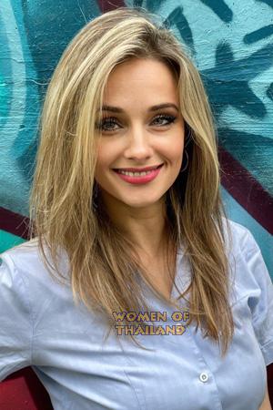 205181 - Lesya Age: 38 - Ukraine