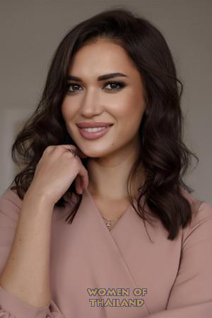 205499 - Malika Age: 35 - Russia