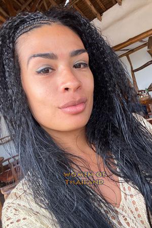 206093 - July Age: 34 - Colombia