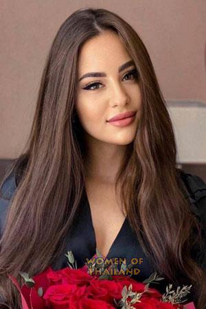 206583 - Yulia Age: 26 - Russia