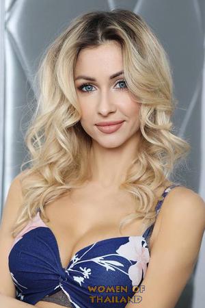 208556 - Maryna Age: 42 - Ukraine