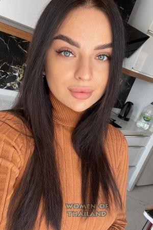 209094 - Dana Age: 24 - Italy