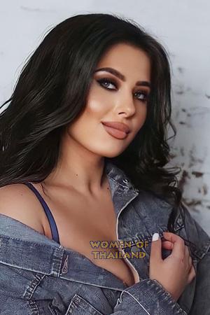 209621 - Lesya Age: 30 - Ukraine