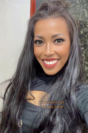 215026 - Alessandra Age: 41 - Brazil