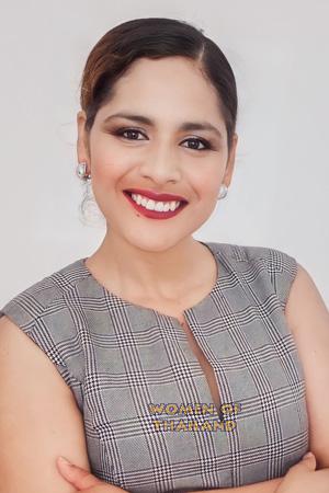 215249 - Elsa Age: 33 - Spain