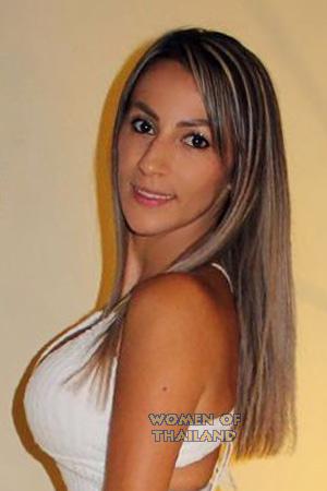 215729 - Tatiana Age: 37 - Costa Rica