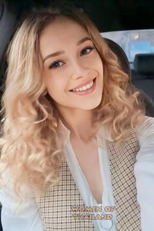 217609 - Anastasiia Age: 23 - Ukraine