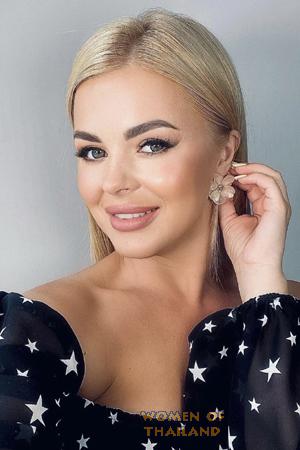 219442 - Alina Age: 35 - Ukraine