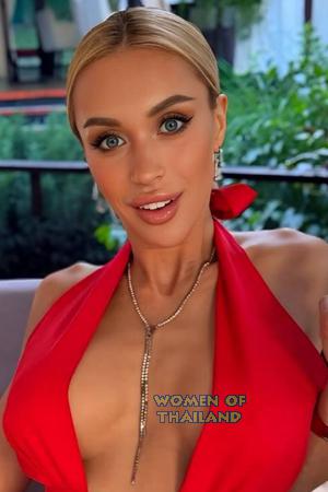 219711 - Zlata Age: 28 - Ukraine