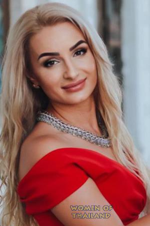 219822 - Yarina Age: 42 - Ukraine