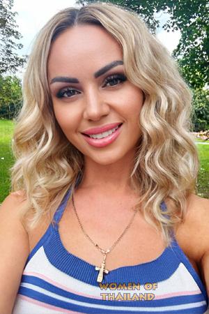 219890 - Julia Age: 40 - Ukraine