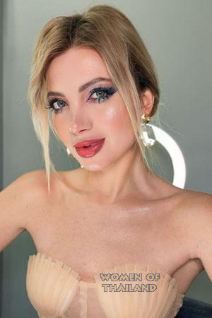 220390 - Irina Age: 29 - Ukraine