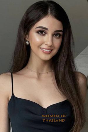 220588 - Aisel Age: 18 - Ukraine