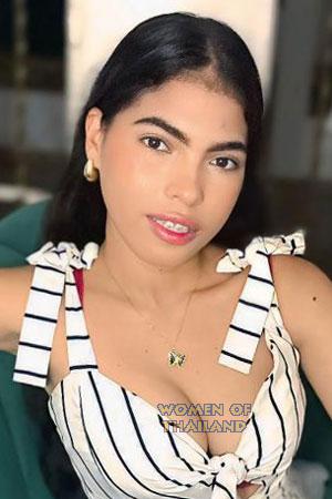 220768 - Jenifer Age: 27 - Colombia