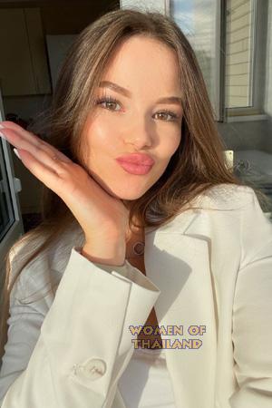 221064 - Anastasiia Age: 28 - Ukraine