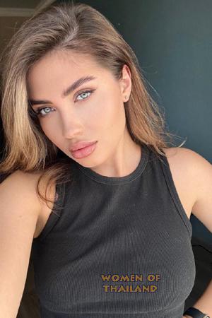 221082 - Olexandra Age: 24 - Ukraine