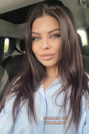 222025 - Chrystyna Age: 26 - Ukraine