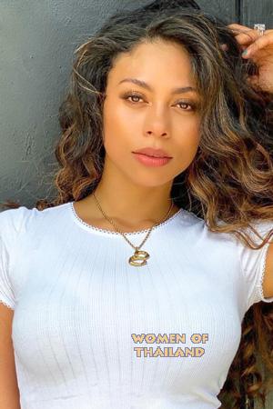 222380 - Maryori Age: 36 - Colombia