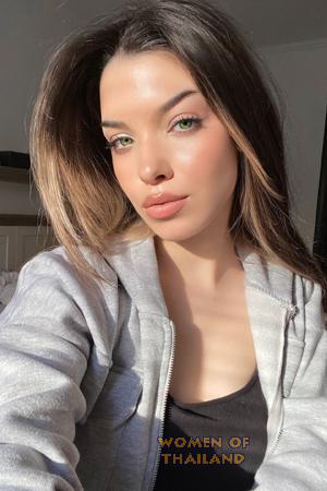 222824 - Anna-Maria Age: 23 - Ukraine