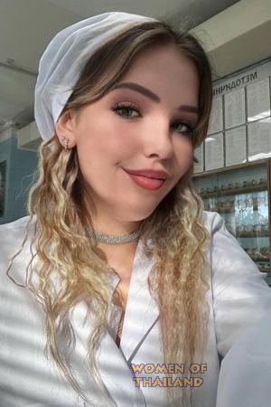 222847 - Anastasiia Age: 21 - Ukraine