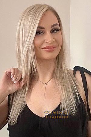 223961 - Halyna Age: 44 - Ukraine