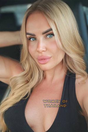 224202 - Yulia Age: 38 - Ukraine