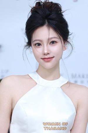 224764 - Yunyun Age: 27 - China