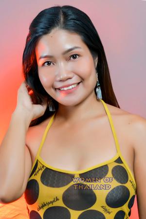 225451 - Chin-Chin Januarmae Age: 30 - Philippines