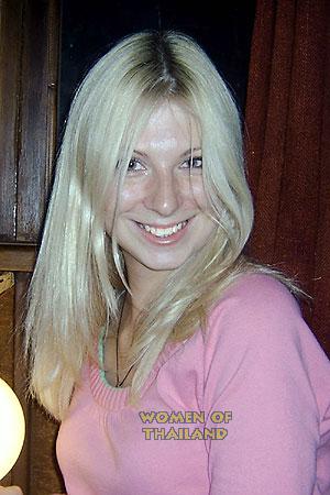 80429 - Elena Age: 26 - Russia