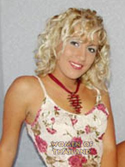 86216 - Elena Age: 25 - Ukraine